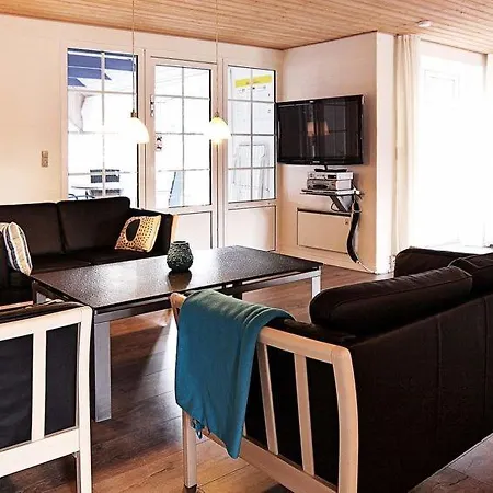 Vakantiehuis Sleeps 22 Pool Wifi Husby