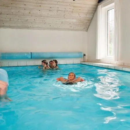 Vakantiehuis Sleeps 22 Pool Wifi *